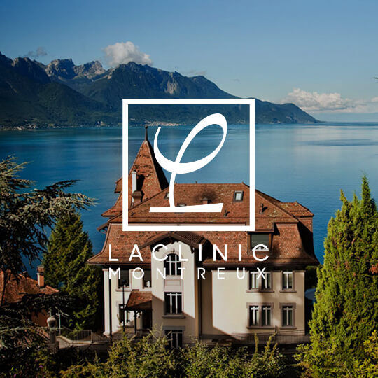 Laclinic Montreux, die renommierte Klinik, die mit der fortschrittlichen REPLASTY-Hautpflege von Helena Rubinstein verbunden ist.